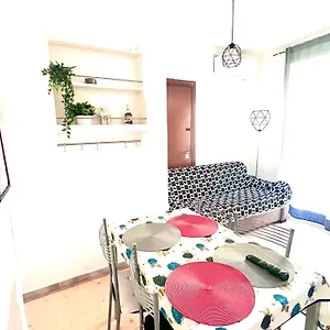 https://mia-house-roma.it-romehotels.com